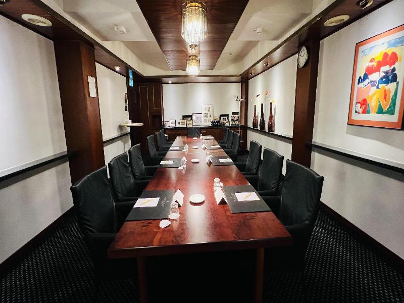 Golden Tulip Hotel Central image