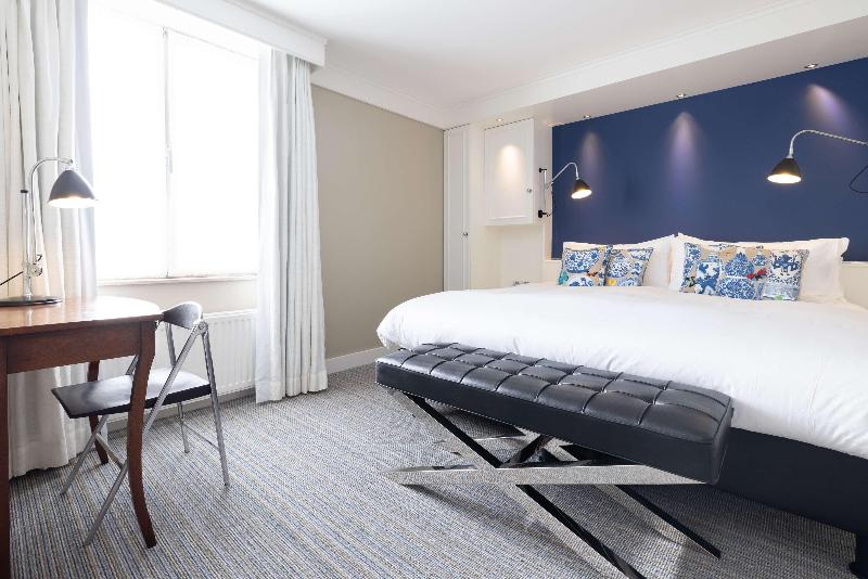 Golden Tulip Hotel Central image