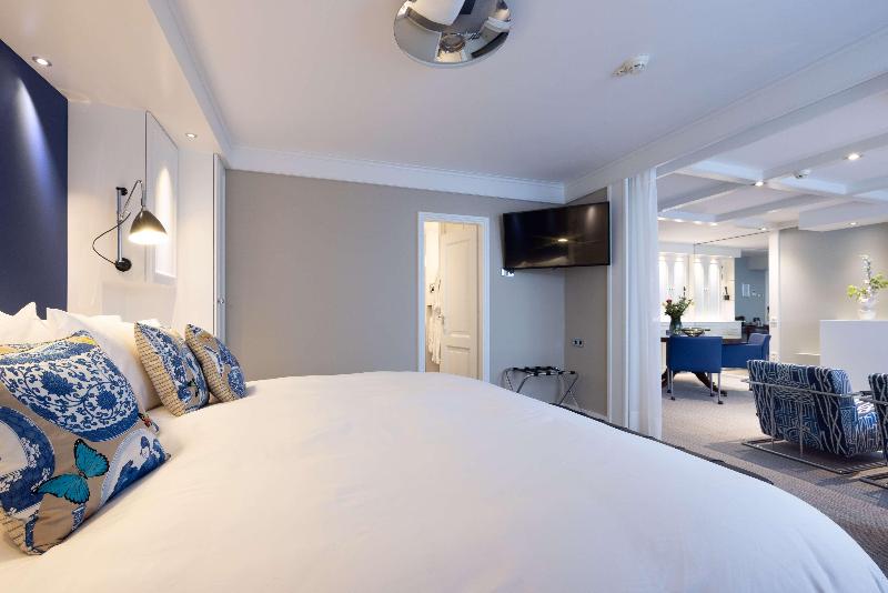 Golden Tulip Hotel Central image