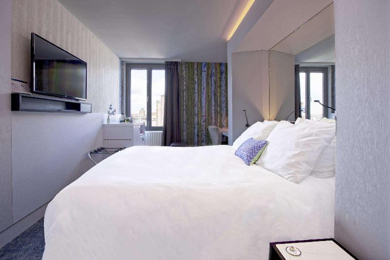 Golden Tulip Hotel Central image