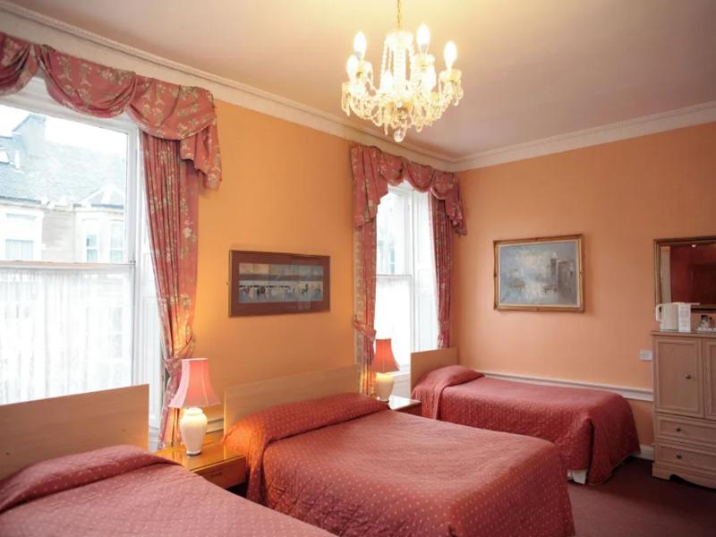 Averon Guest House image