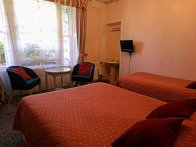 Averon Guest House image