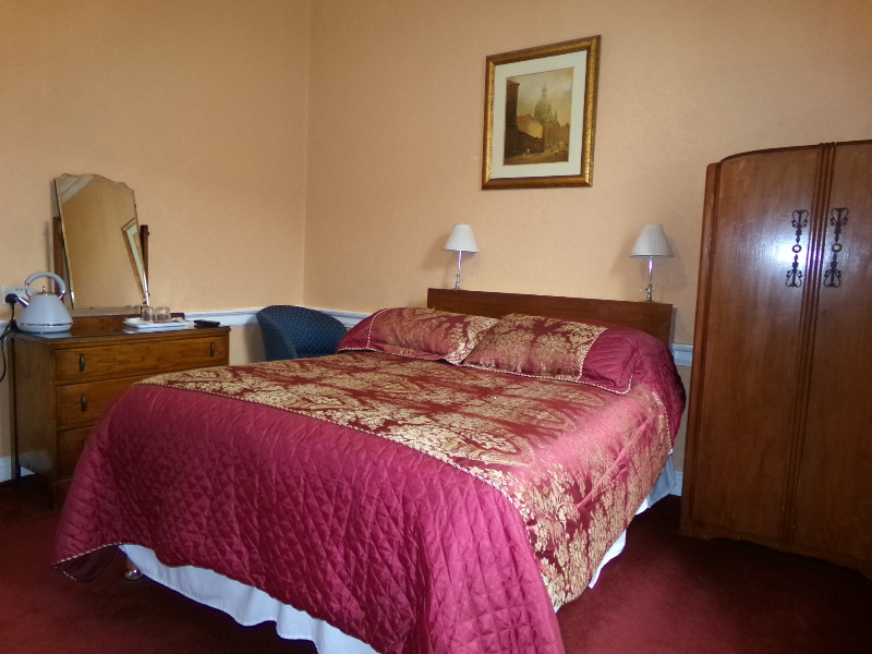 Averon Guest House image