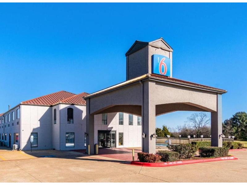 Motel 6-Ennis, TX GA — general view