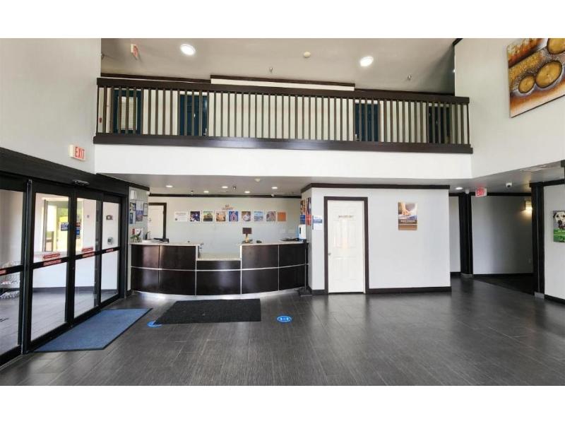 Motel 6-Ennis, TX GA image
