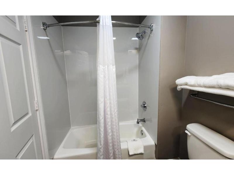 Motel 6-Ennis, TX GA image