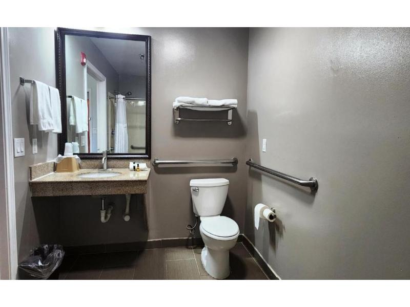 Motel 6-Ennis, TX GA image