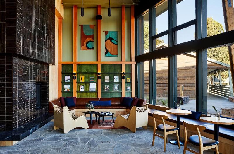 Trailhead Lodge Rocky Mountains — general view