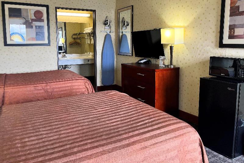 Travelodge by Wyndham Seymour image