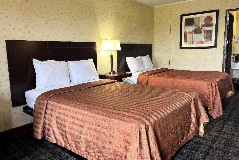 Travelodge by Wyndham Seymour image