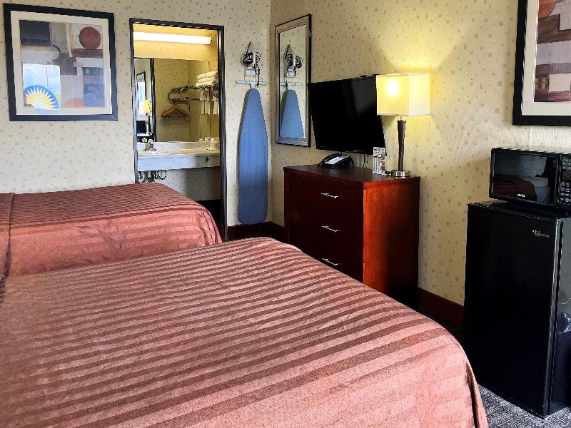 Travelodge by Wyndham Seymour image