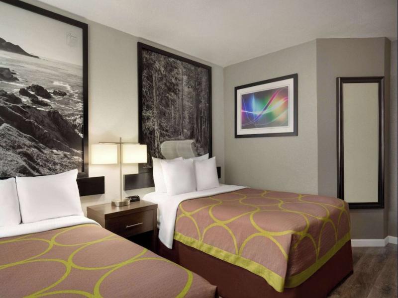 Super 8 by Wyndham Eureka image