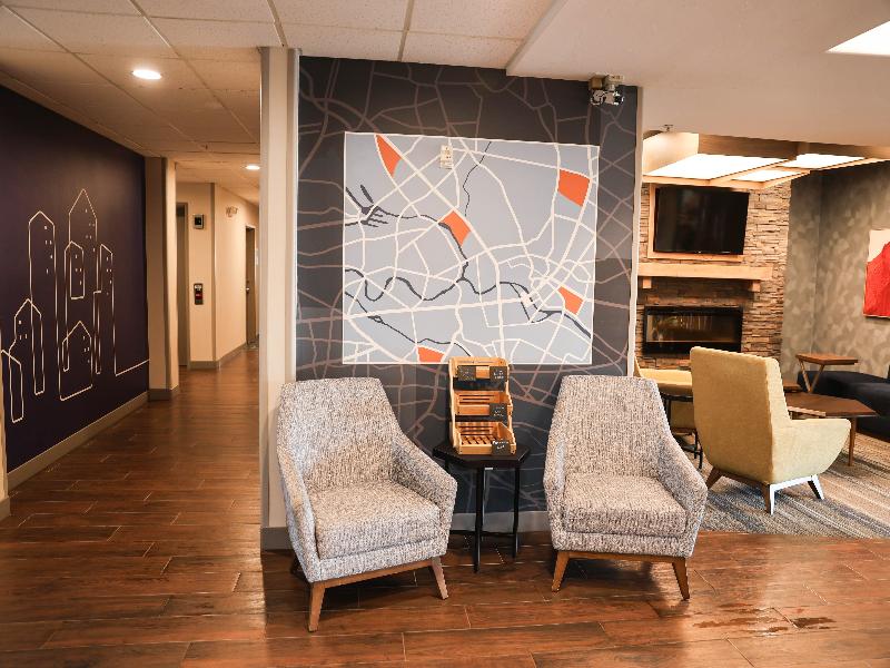 Holiday Inn Express & Suites Douglas image