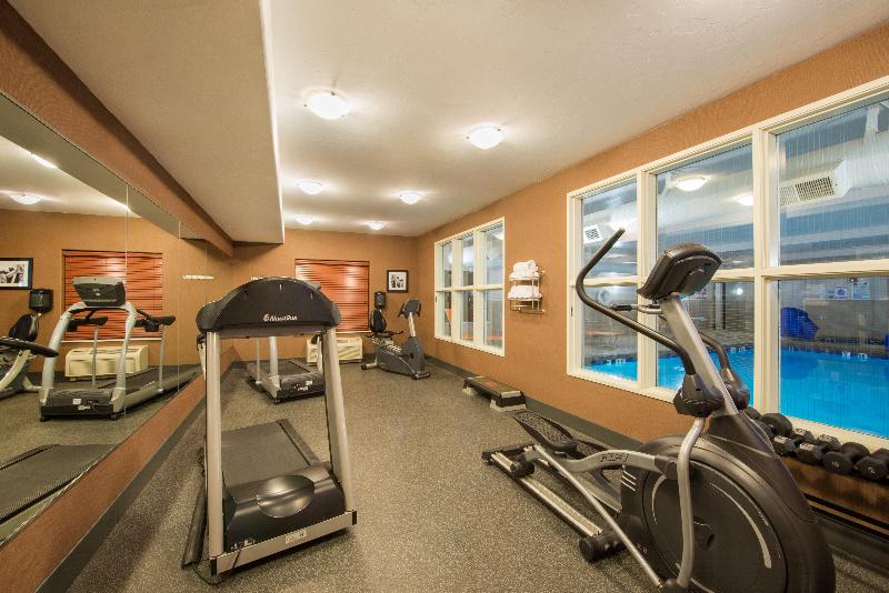 Holiday Inn Express & Suites Douglas image
