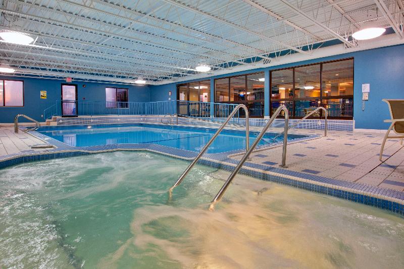Holiday Inn Express Sault Ste. Marie image