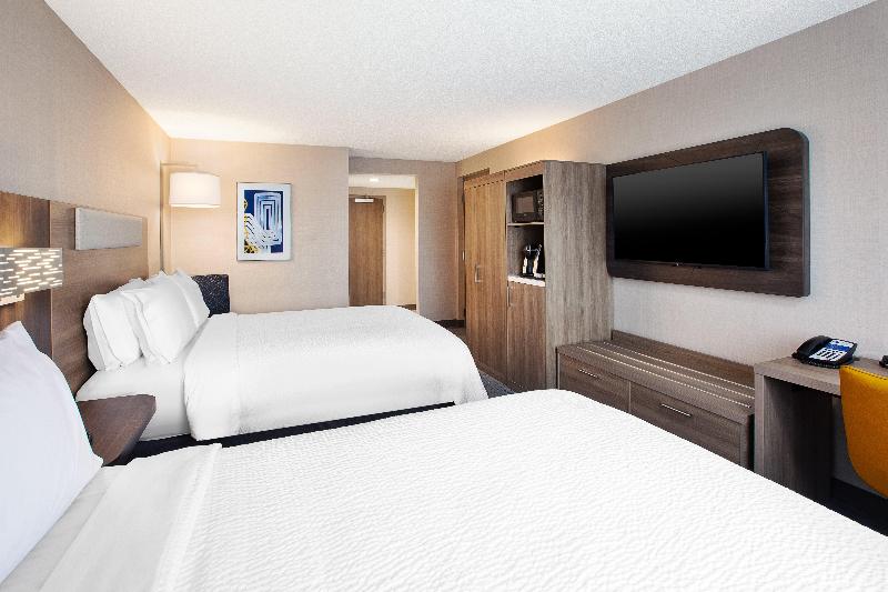 Holiday Inn Express Sault Ste. Marie image