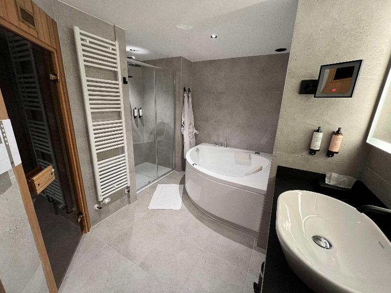 BEST WESTERN Lafayette Hotel & Spa image