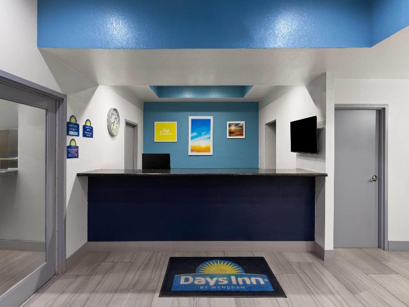 Days Inn by Wyndham El Paso West image