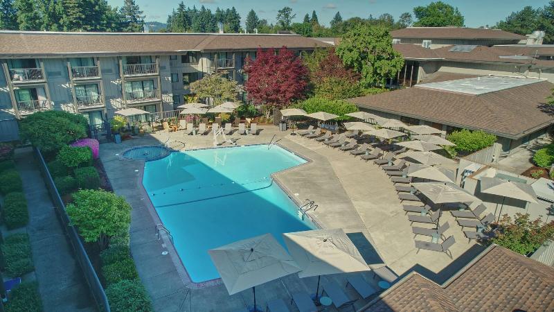 Valley River Inn image
