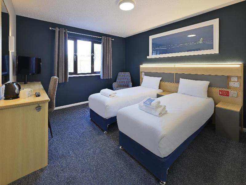 Travelodge Edinburgh Dreghorn image