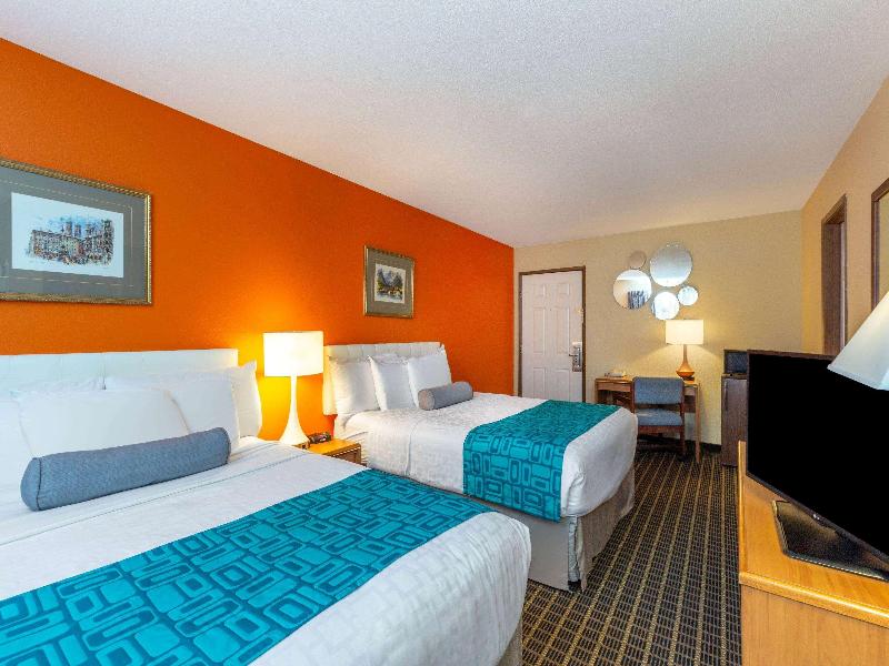 2 Queen Beds, Pet-Friendly, Non-Smoking
