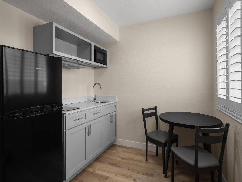 Travelodge by Wyndham Imperial/El Centro image