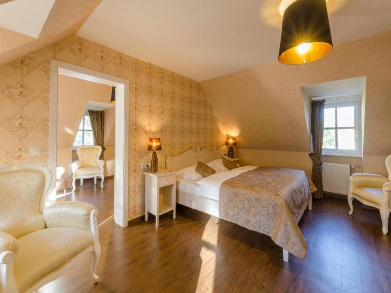 Schloß Schorssow image