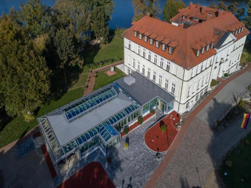 Schloß Schorssow image