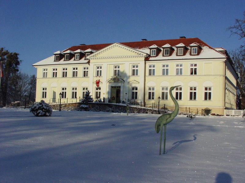 Schloß Schorssow image