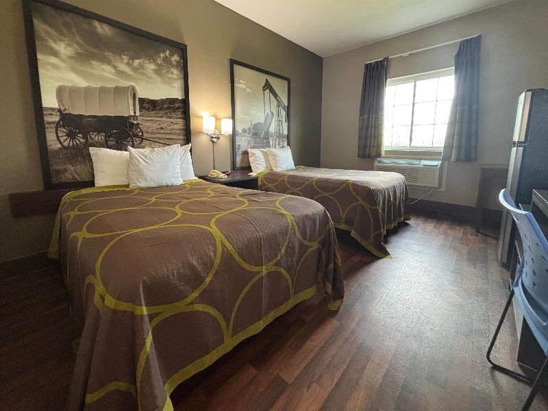 Super 8 by Wyndham Grayville image
