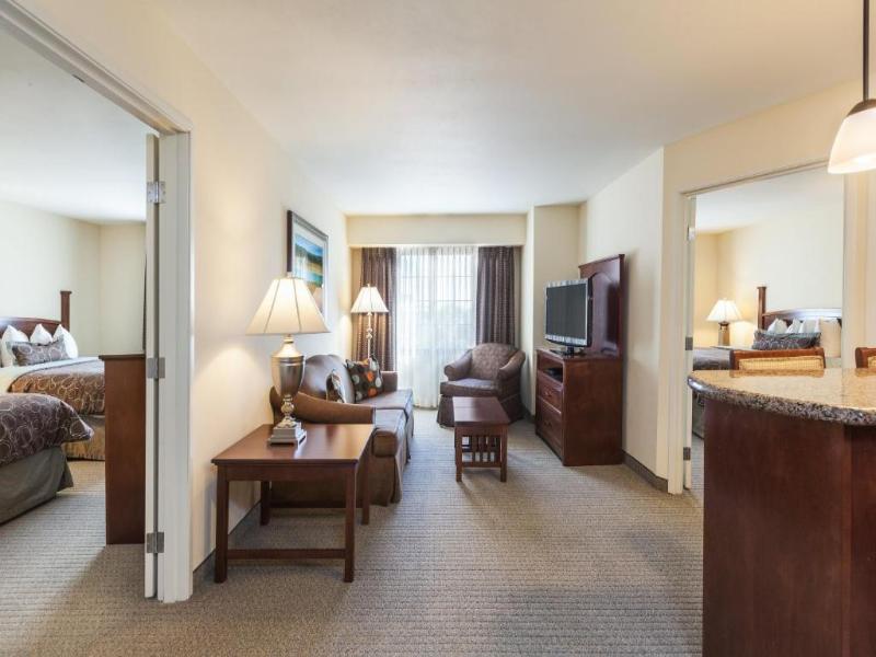 Staybridge Suites El Paso Airport Area image