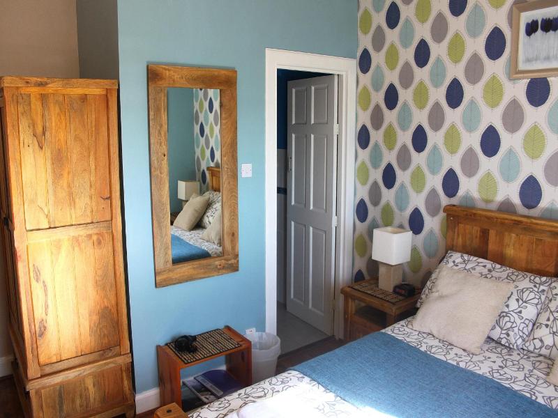 Dalmore Lodge Guest House image