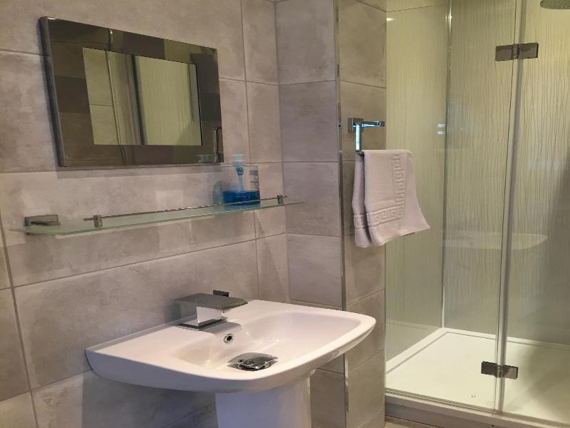 Dalmore Lodge Guest House image