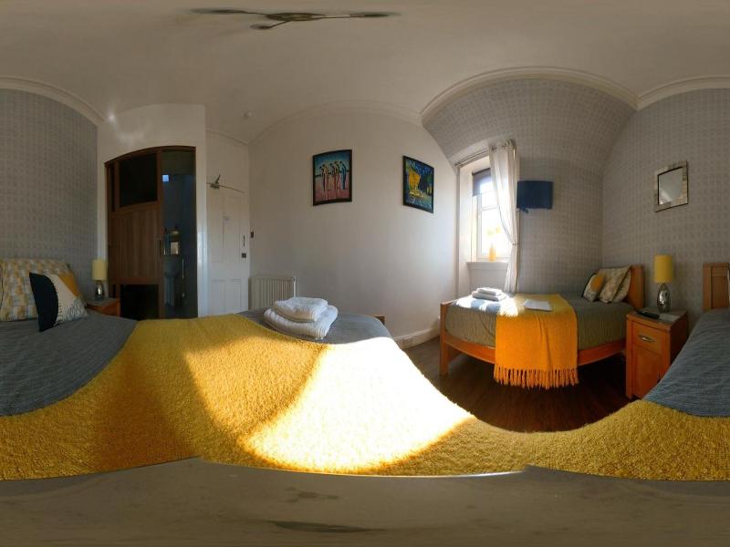 Dalmore Lodge Guest House image