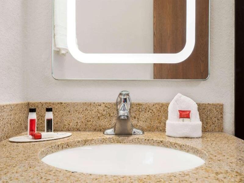 Quality Inn Wenatchee image