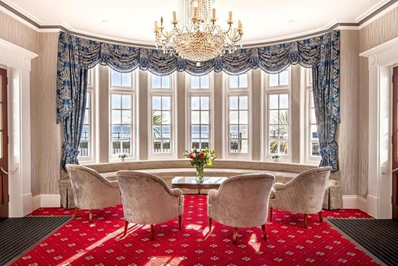 Riviera image