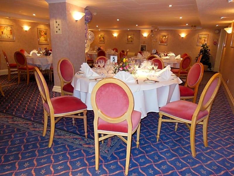 Riviera image