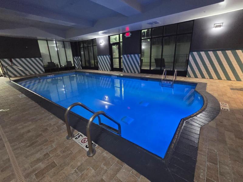 Holiday Inn St. Louis-Fairview Heights image