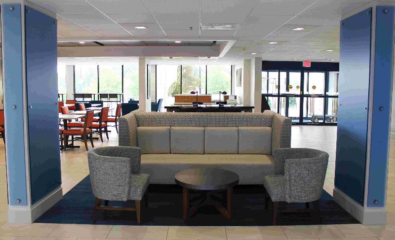 Holiday Inn Express Hotel & Suites Newton image