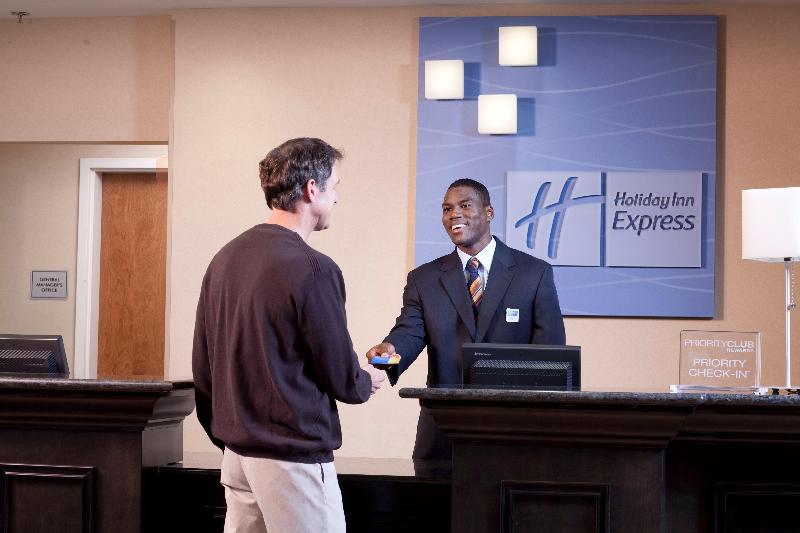 Holiday Inn Express Hotel & Suites Newton image