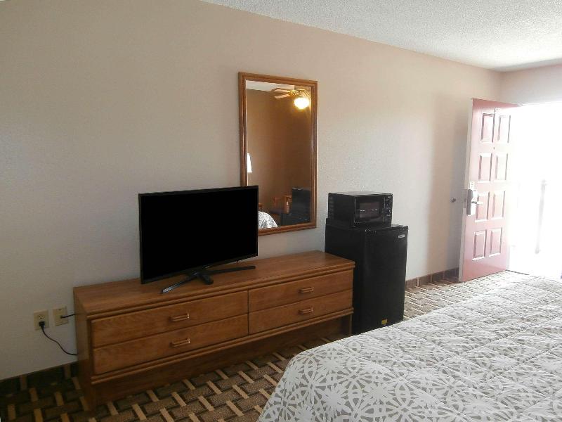 America's Best Value Inn Blue Ridge image