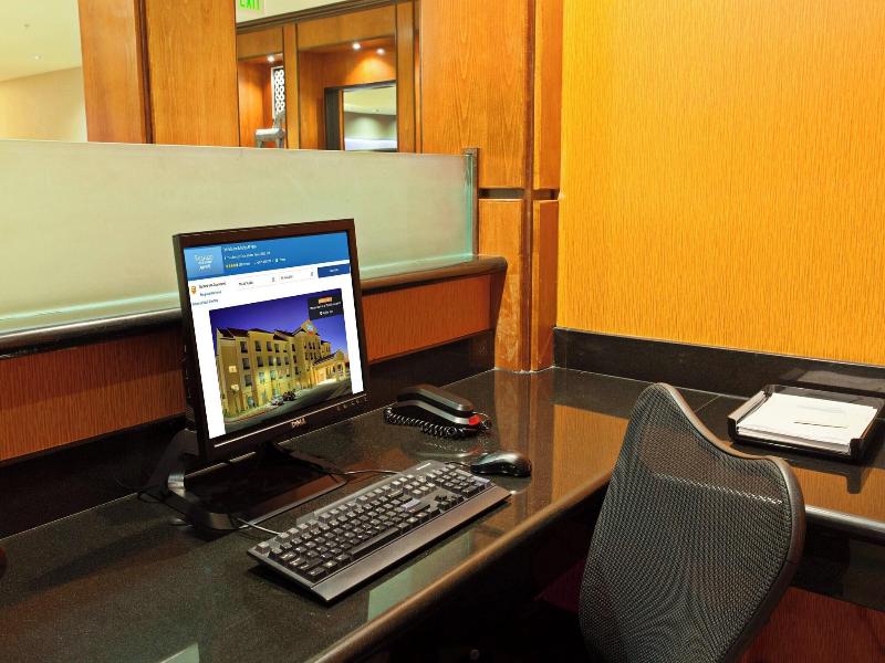 Fairfield Inn And Suites By Marriott El Paso image