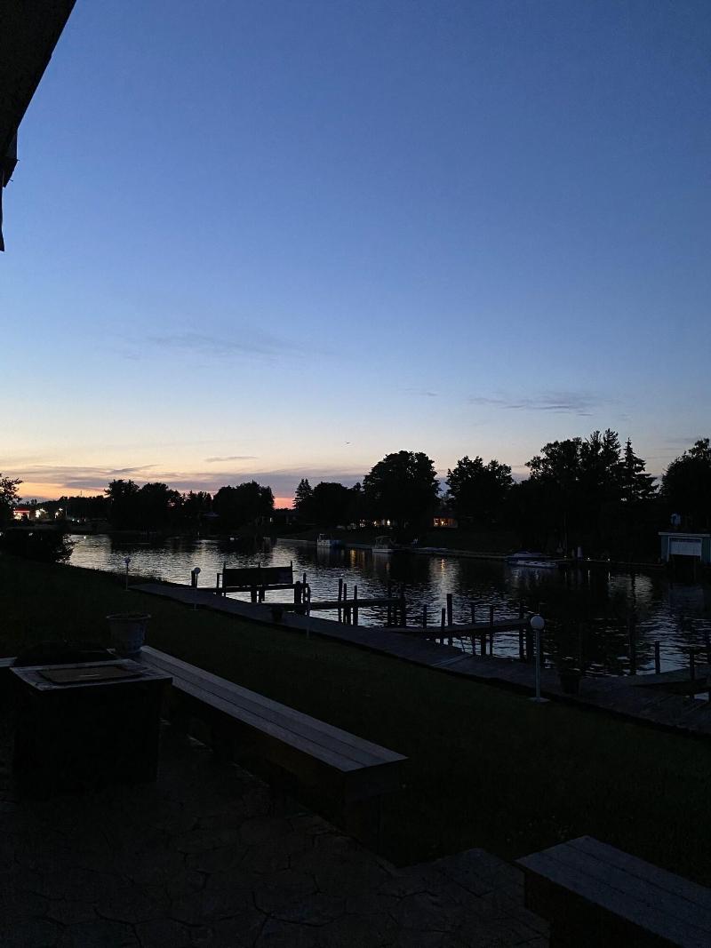 Fleetwood Inn Suites image