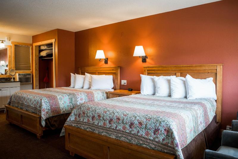 Tyrol Mountain Inn image