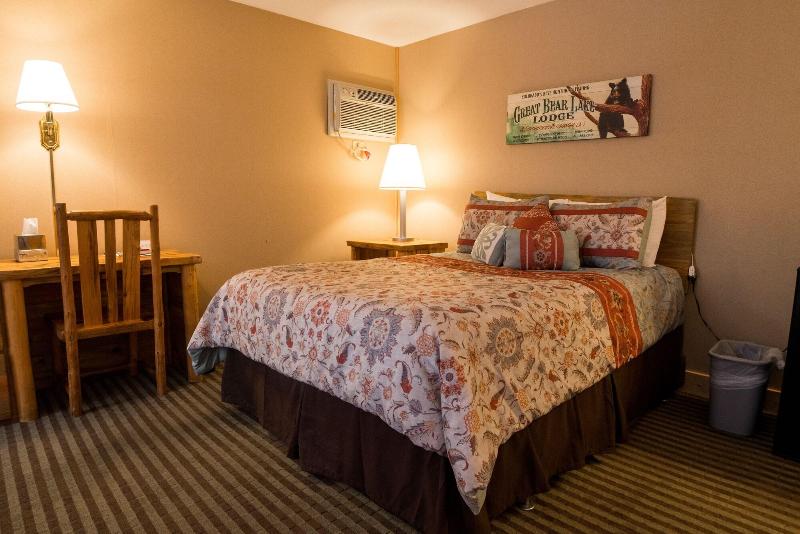 Tyrol Mountain Inn image