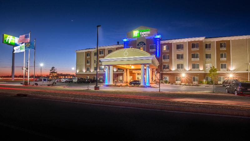 Holiday Inn Express & Suites Elk City By IHG