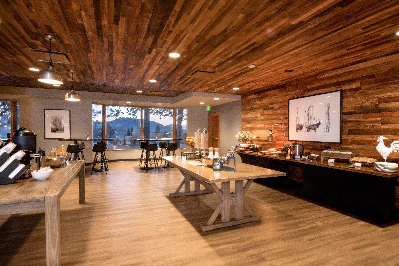 Holiday Inn Estes Park image