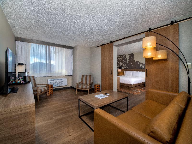 Holiday Inn Estes Park image