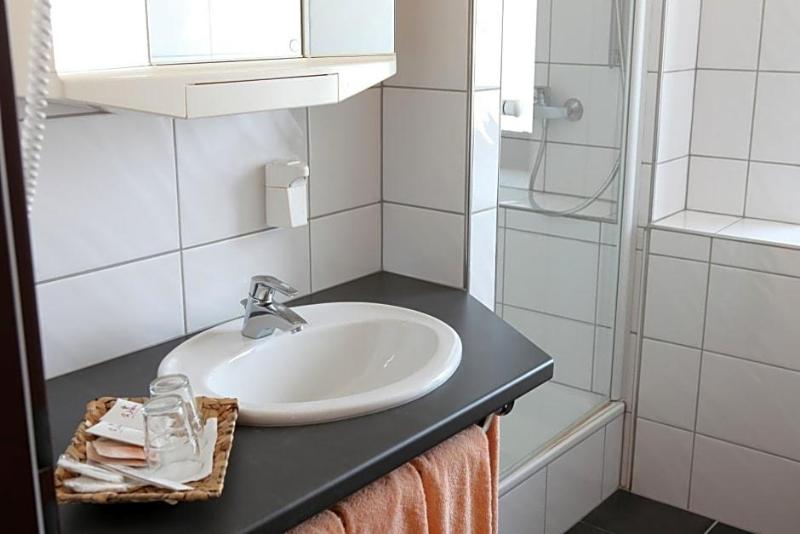 Akzent Oberhausen image
