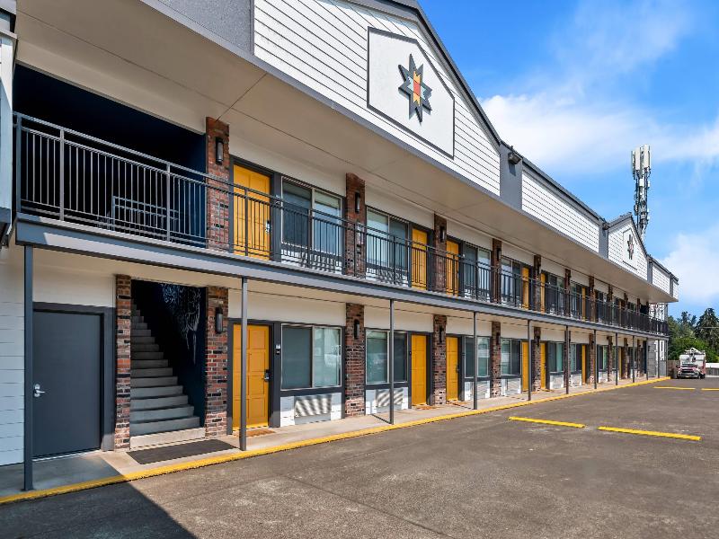 Days Inn by Wyndham Eugene Downtown/University image